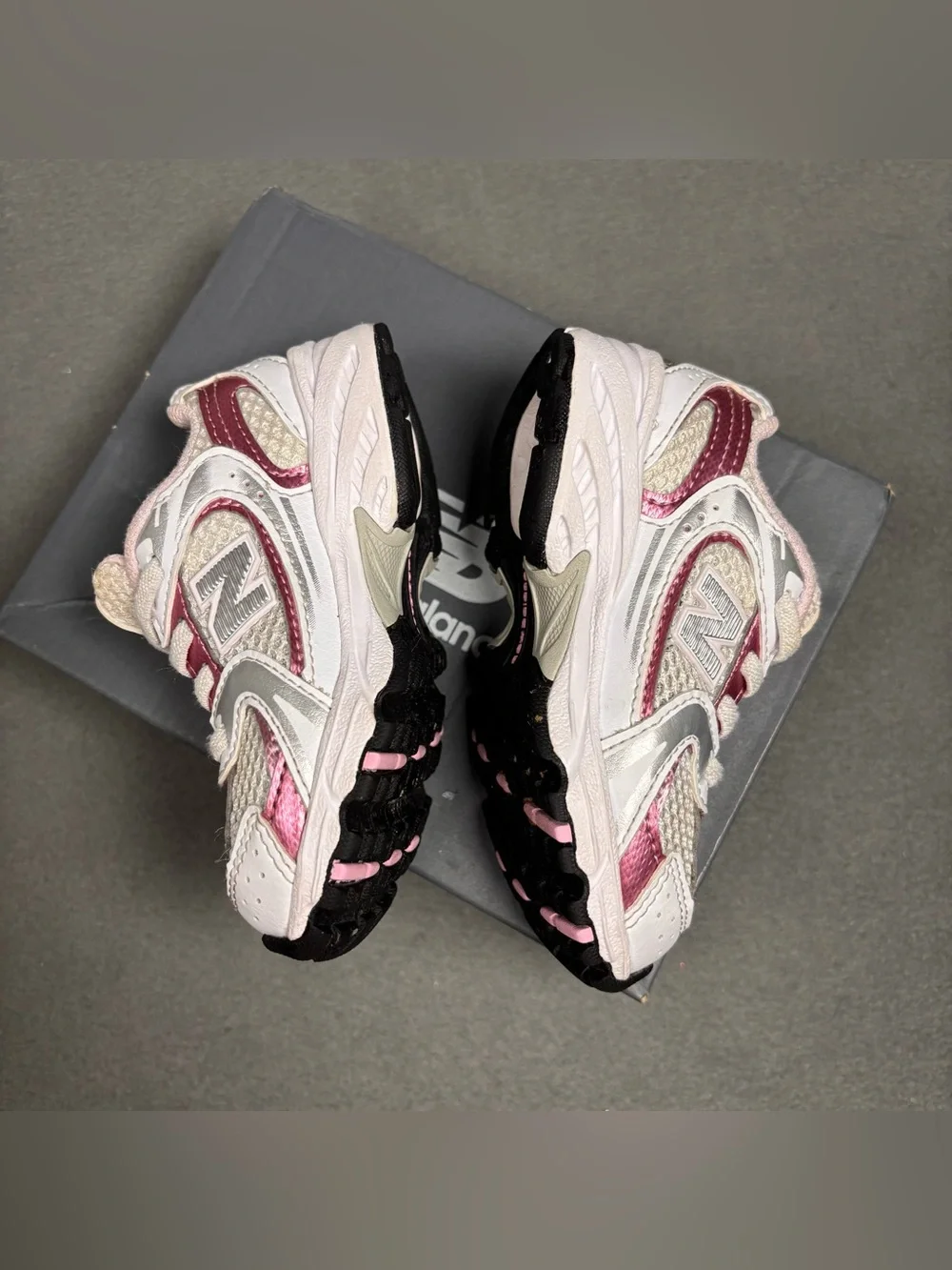 New Balance 530 ‘Metallic Pink/White’ Toddler Sneakers Size 7C